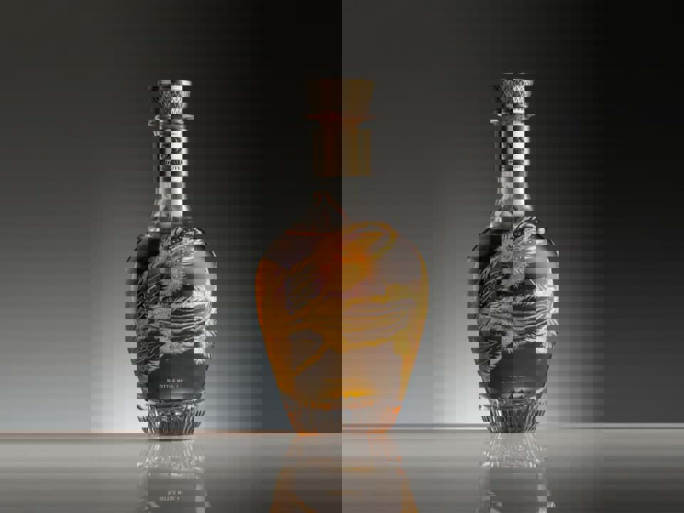 Royal Salute ra mắt chai rượu whisky 53 năm