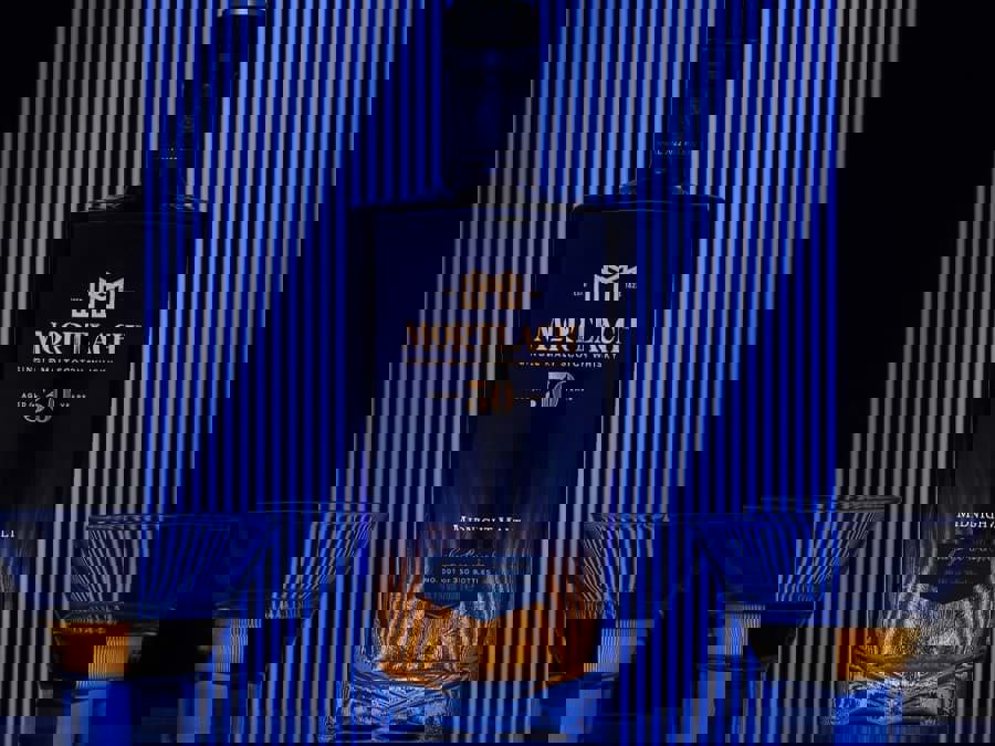 Diageo phát hành Mortlach Midnight Malt 30 Years Old Diageo phát hành Mortlach Midnight Malt 30 Years Old