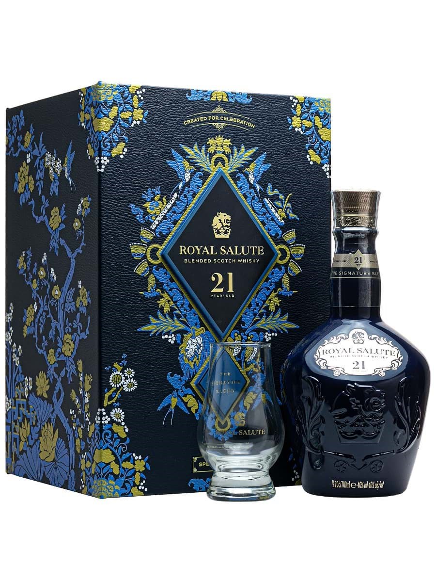 Royal Salute 21 Year old hay Chivas 21 - Set hộp quà Tết Ất Tỵ năm 2025