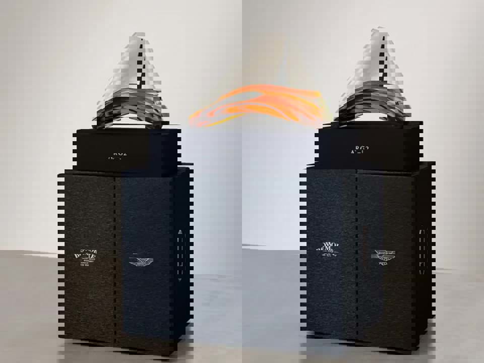 Bowmore phát hành ARC-52 năm 