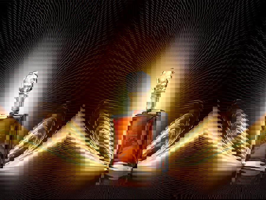 Johnnie Walker Aged 52 năm được phát hành Johnnie Walker Aged 52 năm được phát hành