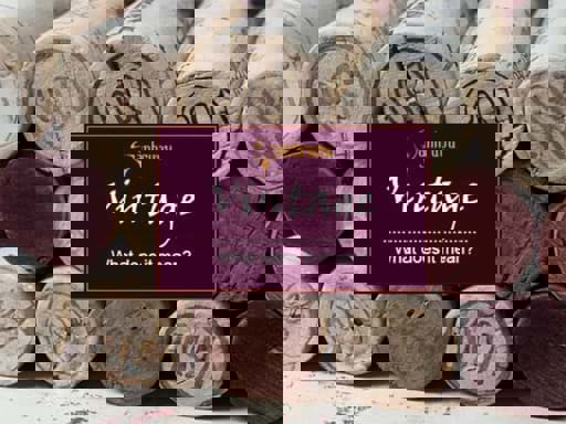 Đối với người thưởng vang, khái niệm niên vụ/vintage là yếu tố quan trọng và được chú ý cho việc ra quyết định thưởng thức, mua sắm hay lưu trữ. Tuy nhiên đối với những vị mới tiếp cận rượu vang thì còn bỡ ngỡ với thuật ngữ này. Sau đây Sành rượu giúp quý vị hiểu thêm niên vụ/vintage là gì và tầm quan trọng của thông số này.