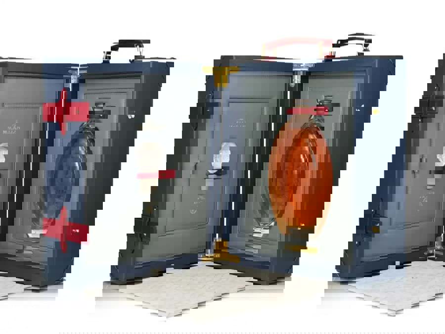 Macallan Golden Age of Travel Airship Macallan Golden Age of Travel Airship