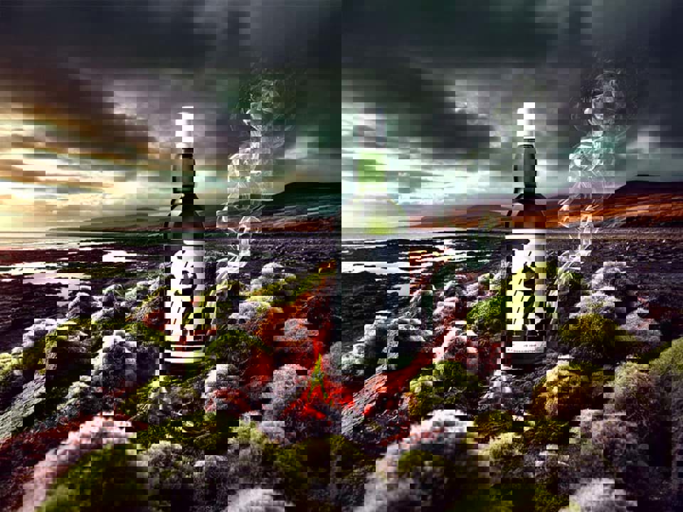 Laphroaig Strong Characters Volume 1 được phát hành 