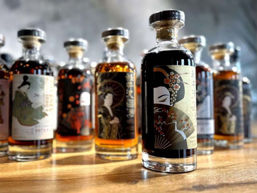 Điều gì khiến rượu whisky từ Karuizawa hiếm có và đặc biệt? Điều gì khiến rượu whisky từ Karuizawa hiếm có và đặc biệt?