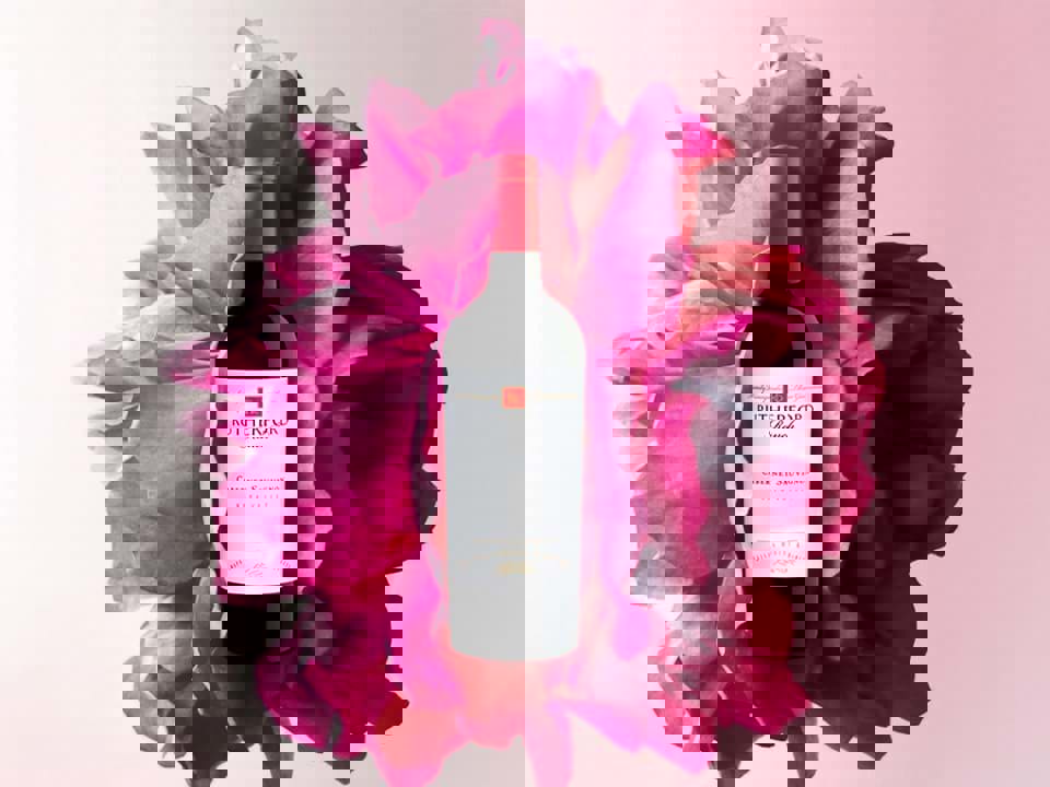 Vì sao các nhà sản xuất rượu vang & người yêu rượu say mê Cabernet Sauvignon