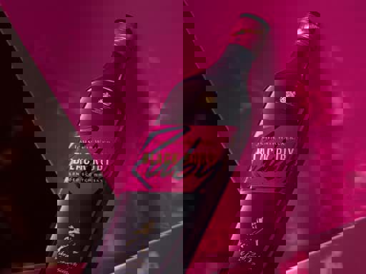 Johnnie Walker Black Ruby được phát hành 