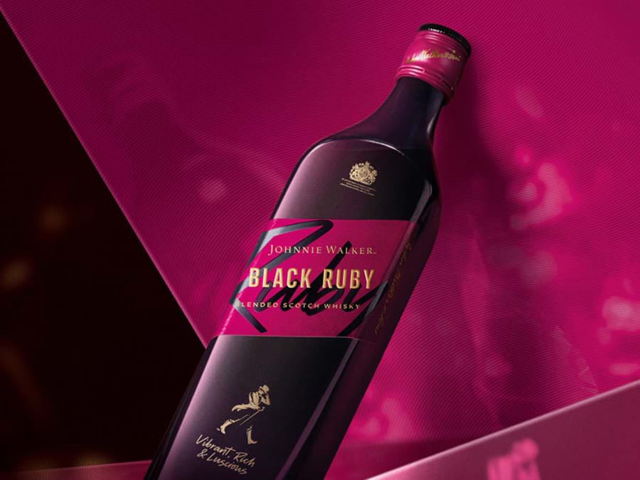 Johnnie Walker Black Ruby được phát hành Johnnie Walker Black Ruby được phát hành