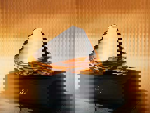 Bowmore ARC-54 năm được bán với giá 71.000 bảng Anh 