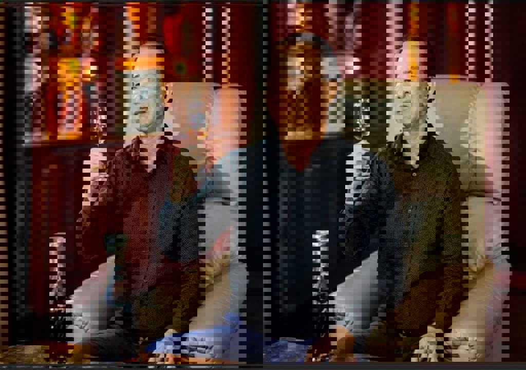 Có whisky - Ta không còn cô đơn 