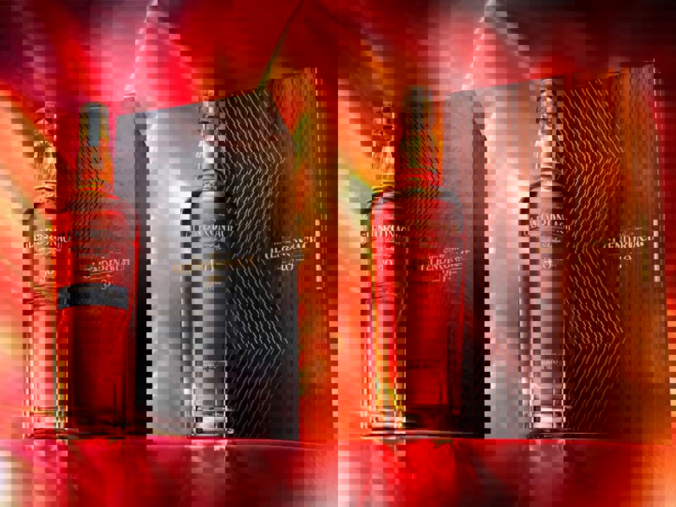 Glendronach 30 và 40 năm được phát hành 