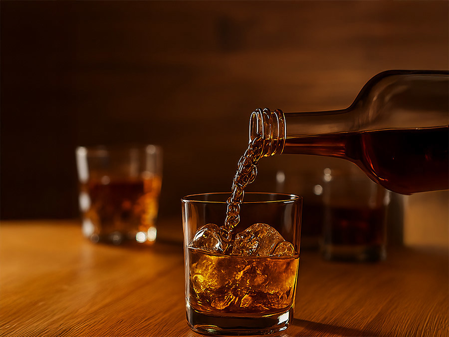 Macallan - Thương hiệu thống trị thị trường thứ cấp Macallan - Thương hiệu thống trị thị trường thứ cấp
