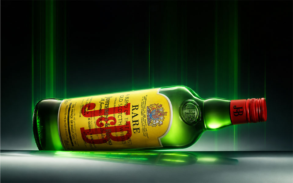 j&B