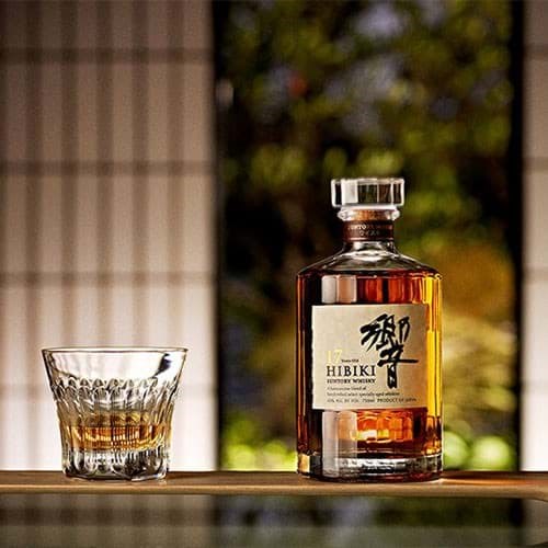 Tiêu chuẩn ghi nhãn chai của rượu whisky Bản